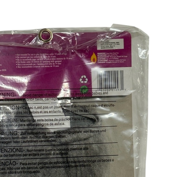 Rubie’s grey farmer’s beard with elastic band brand new in packaging never worn! - Picture 4 of 6